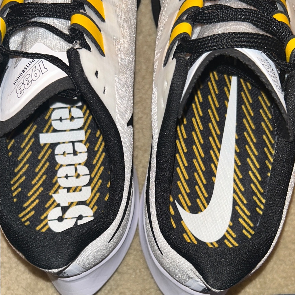 Pittsburgh Steelers Nike Unisex Air Zoom Pegasus 37 Running Shoes - Picture 7 of 14